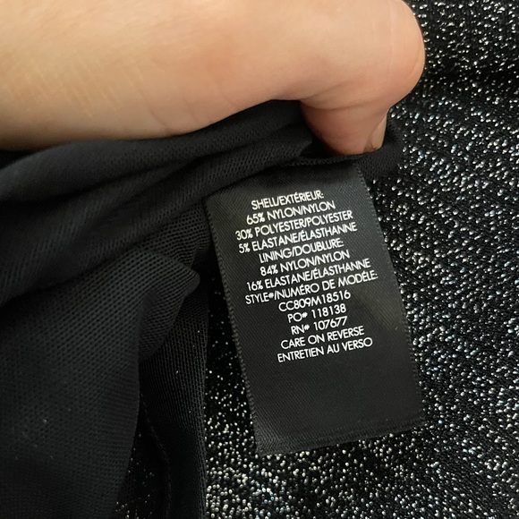 Alice & Olivia, NWOT, size 4, black/grey faux wrap dress - Picture 10 of 10